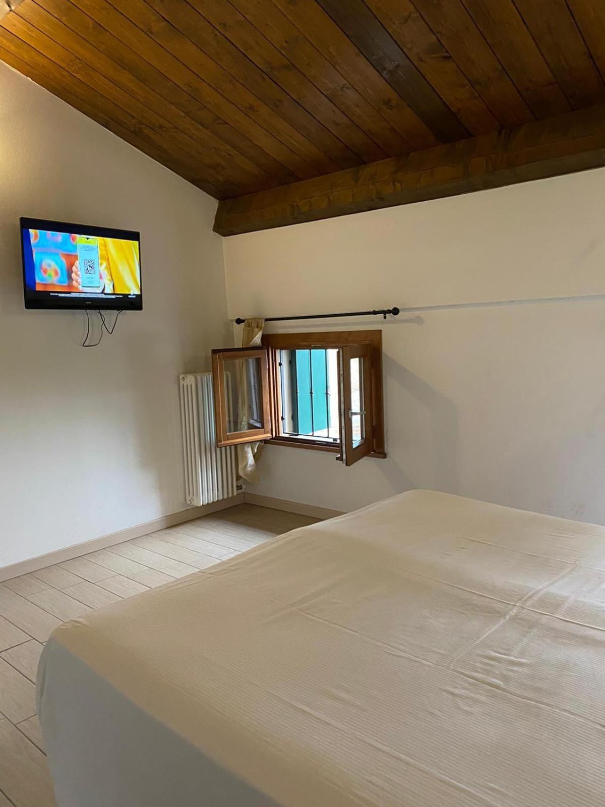 Sotto Le Mura Montagnana  Oda fotoğraf