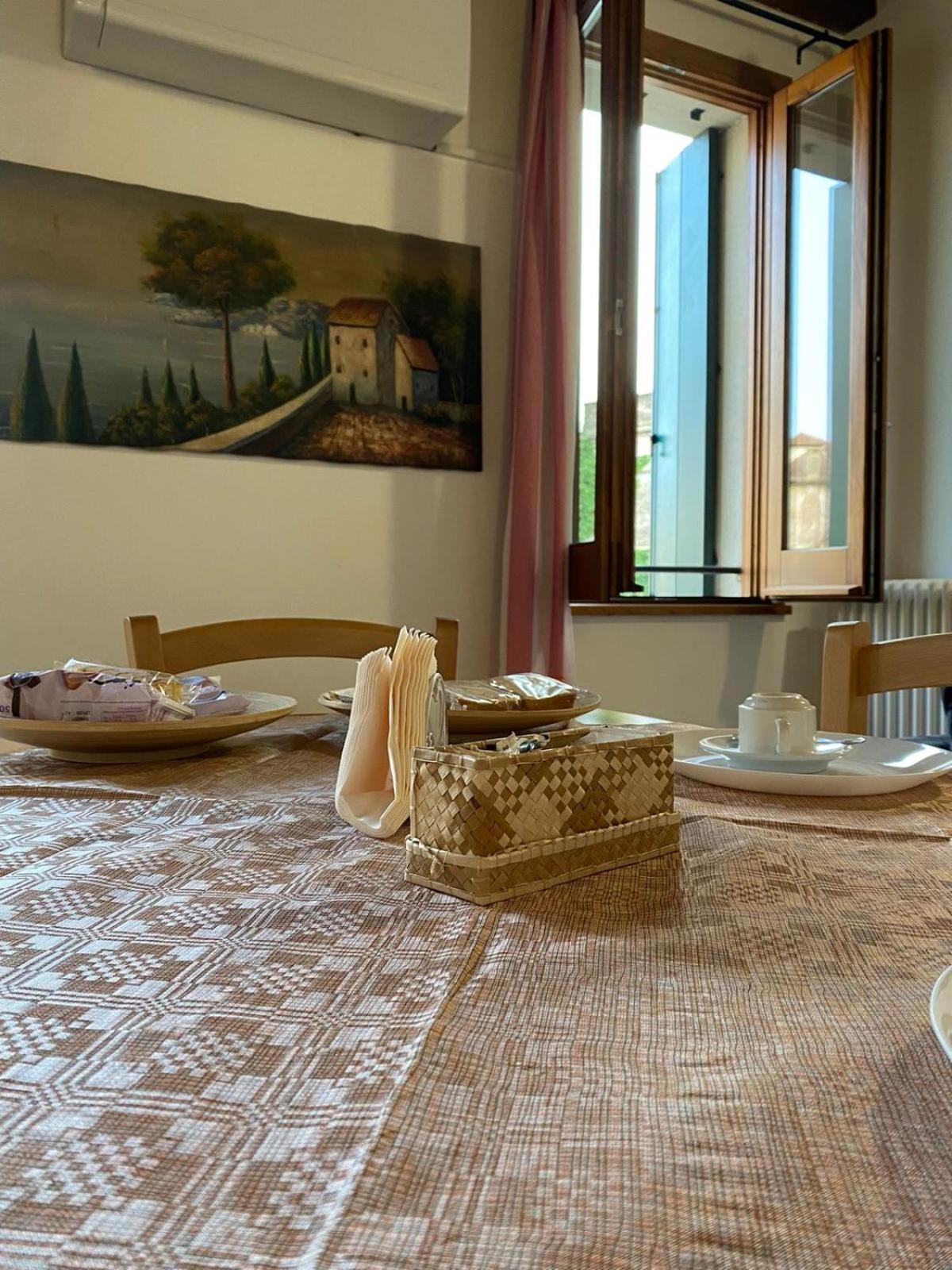 Sotto Le Mura Montagnana  Oda fotoğraf